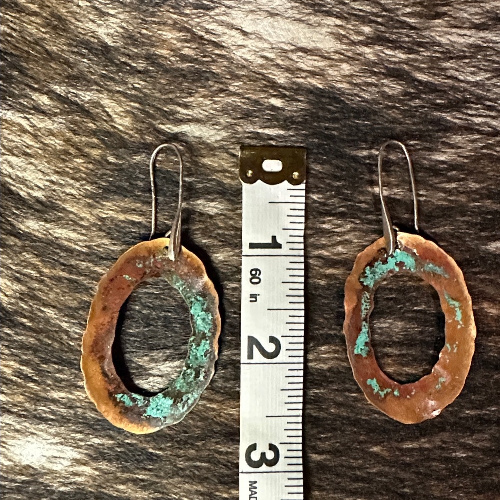 Rustic Copper Oval Earrings - Picture 3 of 3